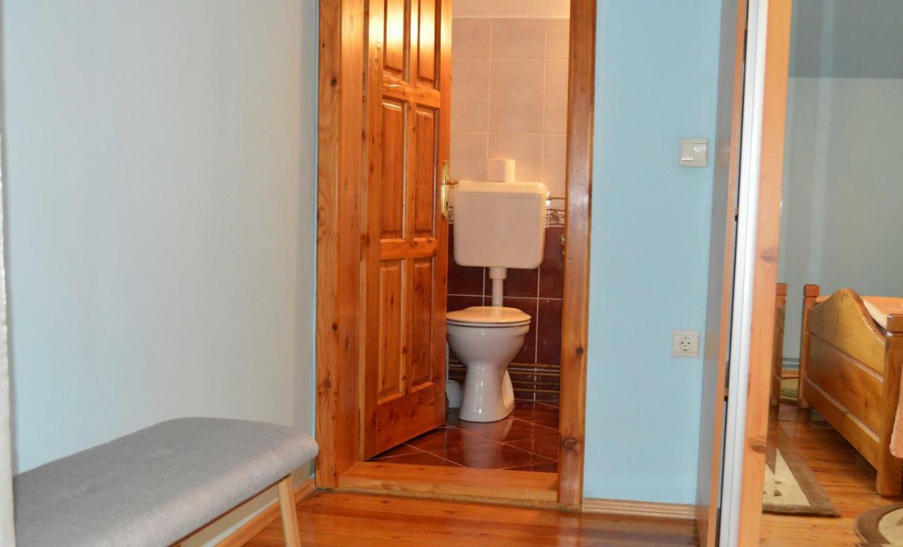 Casa Piatra Craiului Hotell Zărneşti Eksteriør bilde