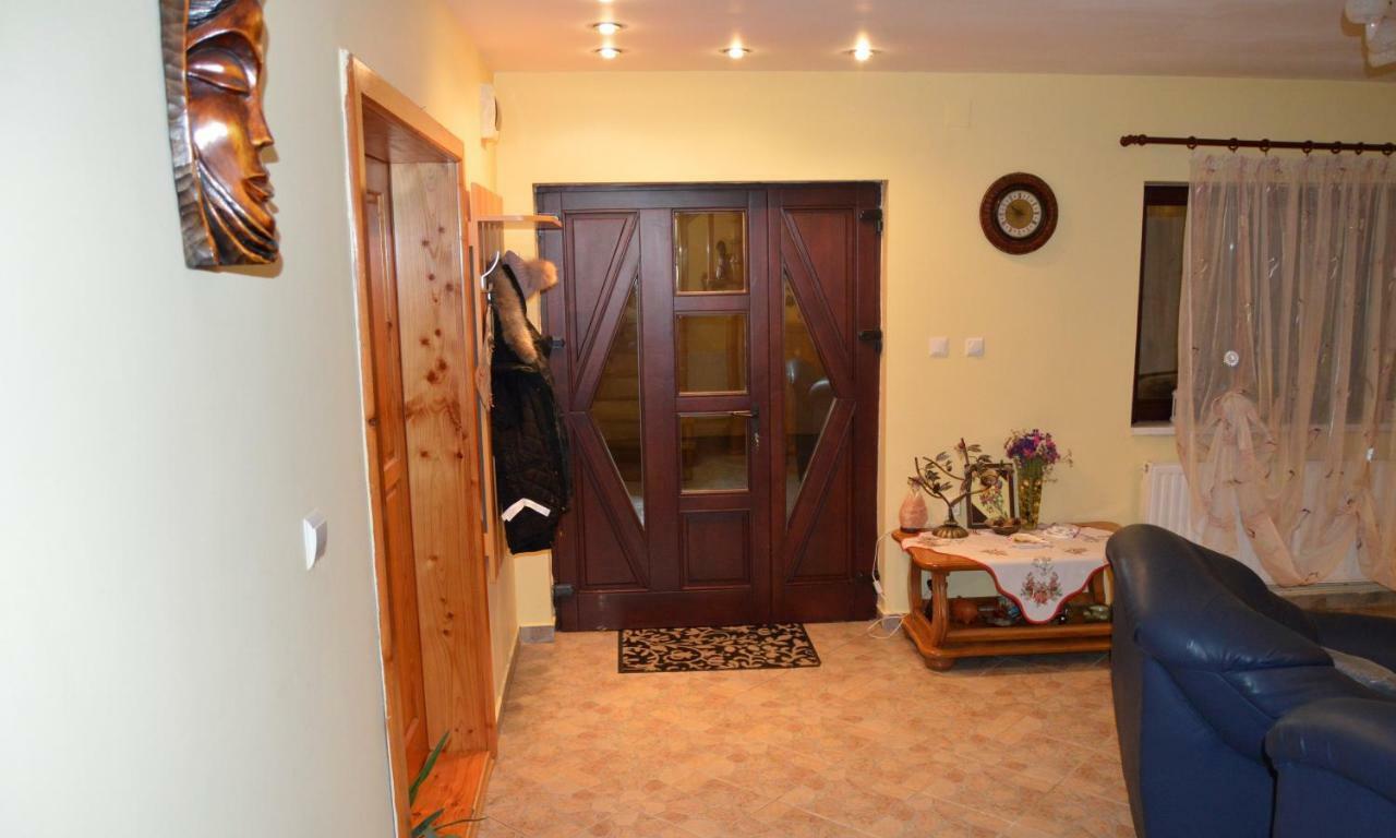 Casa Piatra Craiului Hotell Zărneşti Eksteriør bilde
