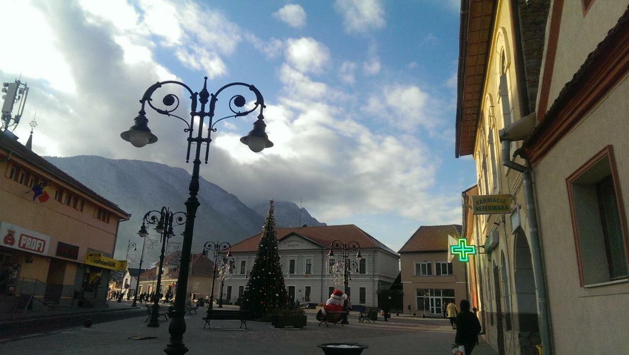 Casa Piatra Craiului Hotell Zărneşti Eksteriør bilde